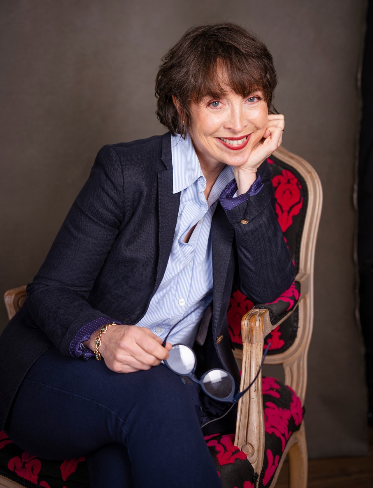 Vanessa Loughlin — Organisation Effectiveness specialist seated with a warm, approachable smile
